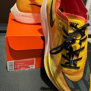 Nike ZoomX Vaporfly Next% 2 10.5